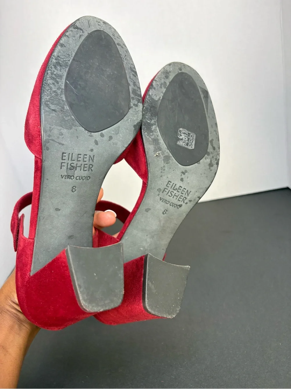 Mary Jane Block Heel Pumps in Burgundy red Suede 3 inch heel Size 8